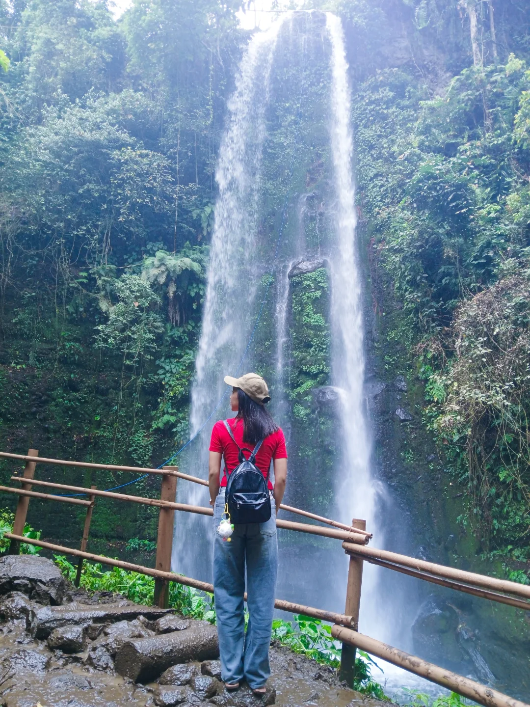 Air Terjun dari Samping